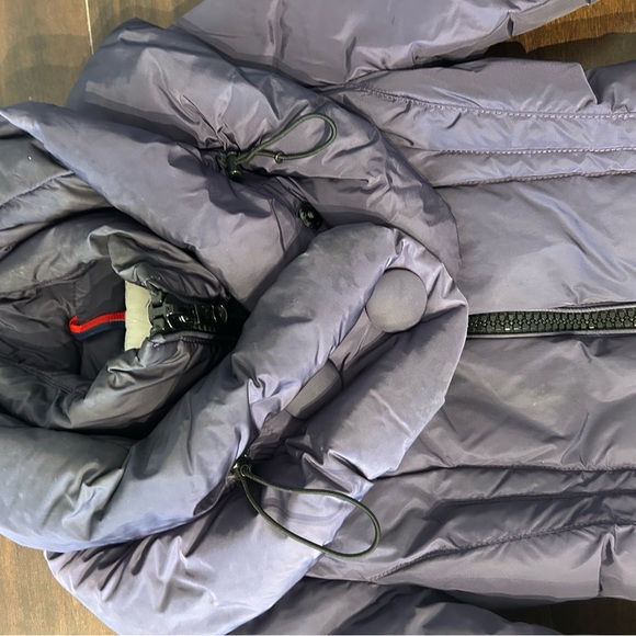 Women's Blue Puffer Jacket - Picture 4 of 6